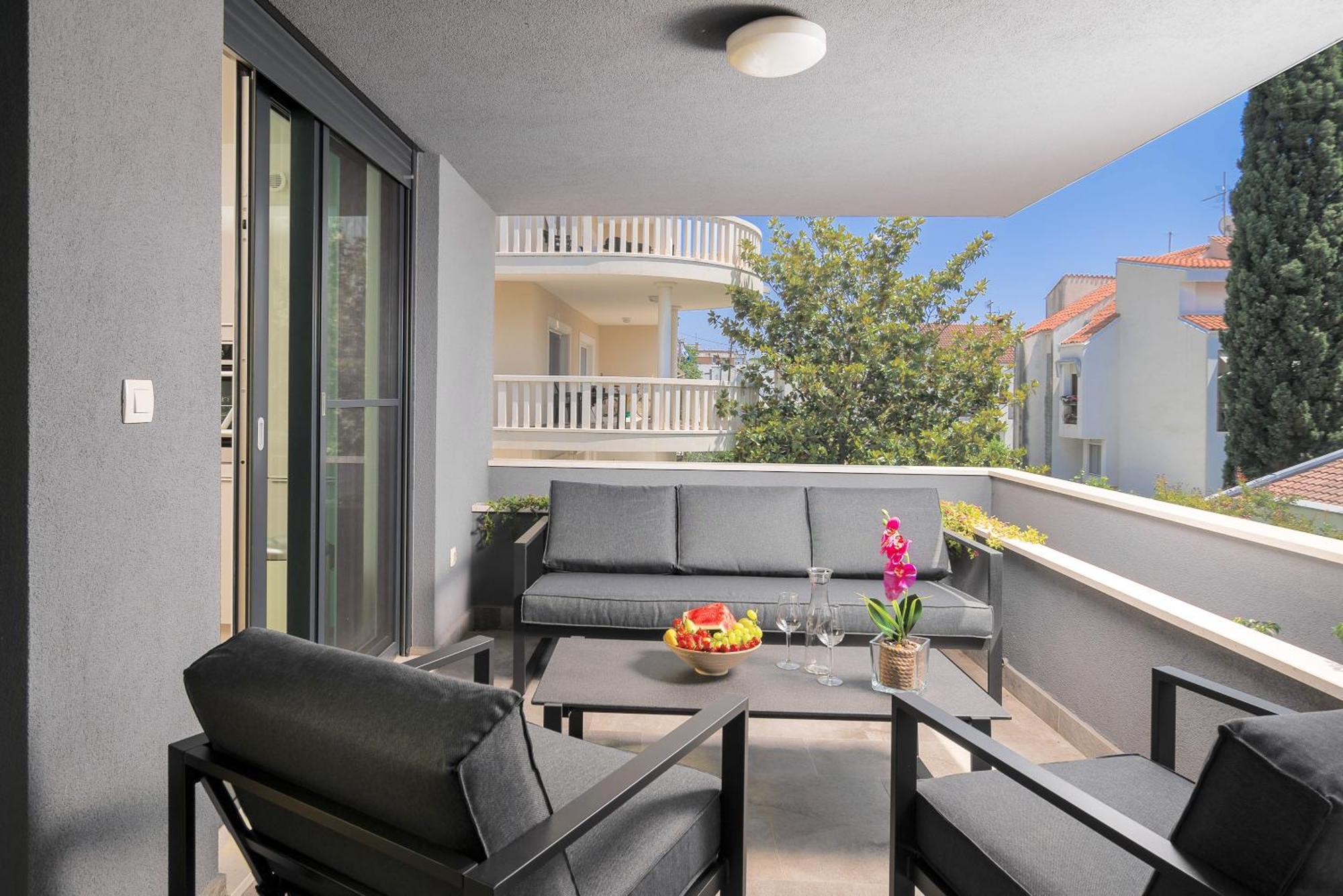 Apartment Lux On Kasuni In *
