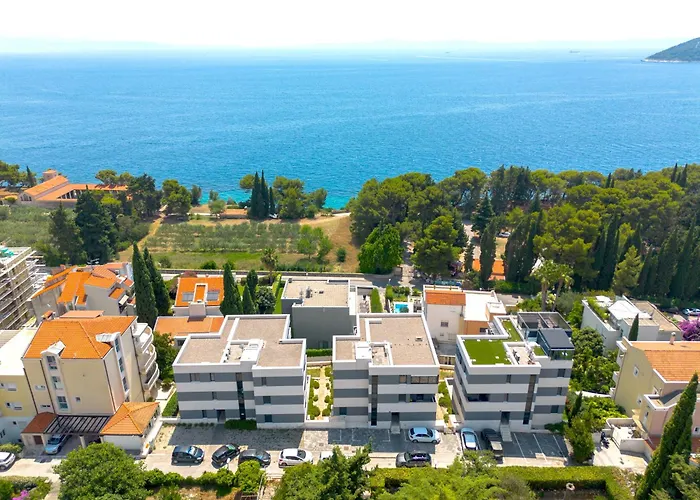 Lux Holiday Apartment On Kasuni Beach In Split